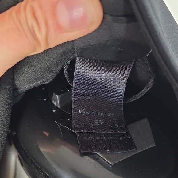 The North Face Black Softshell Jacket – Men’s S/P - Picture 5 of 10